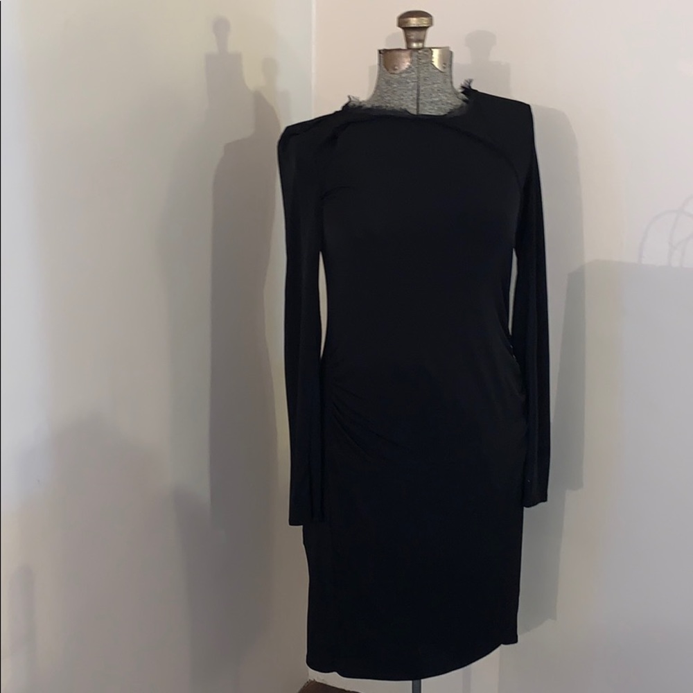 Simply Vera Vera Wang stretchy black dress